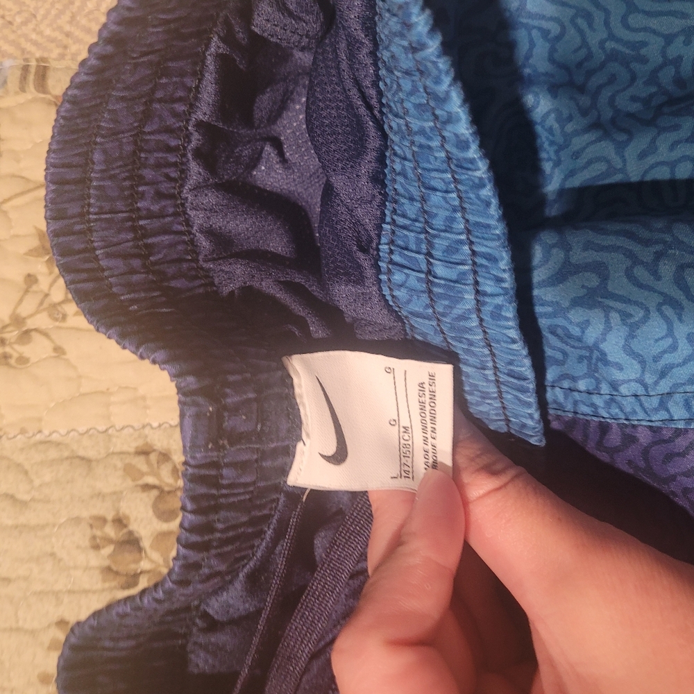Bundle 2 Nike Swim shorts & 1 Nautica size L - Picture 14 of 16